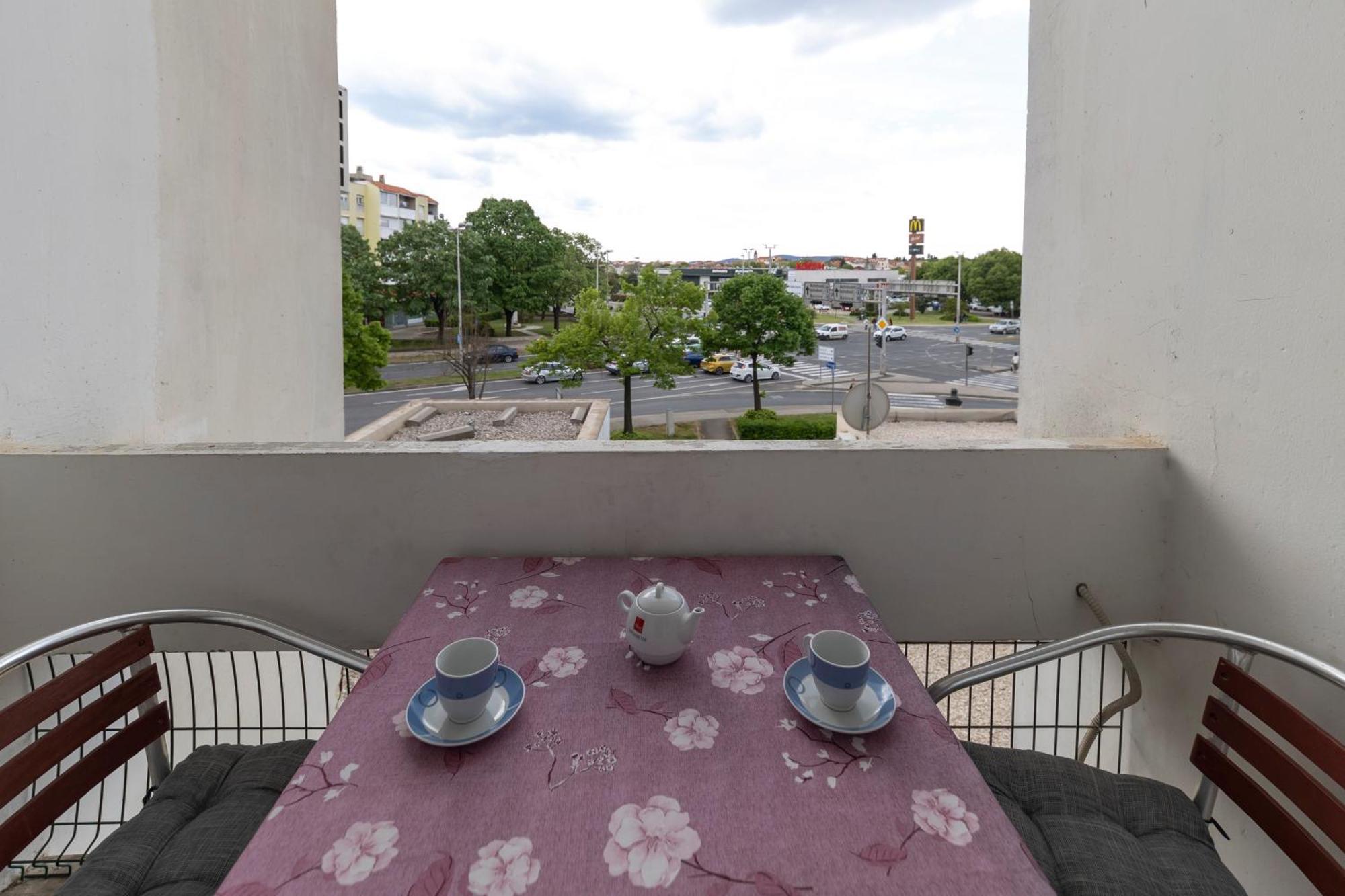 Ryanair'S Urban Flat In Zadar-Kolovare Beach Extérieur photo