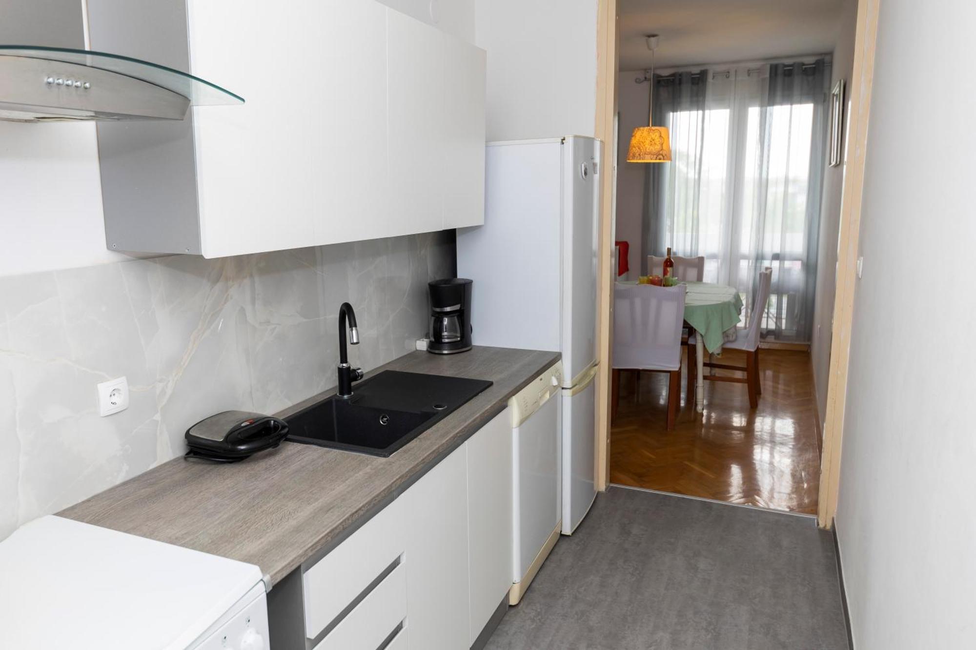 Ryanair'S Urban Flat In Zadar-Kolovare Beach Extérieur photo